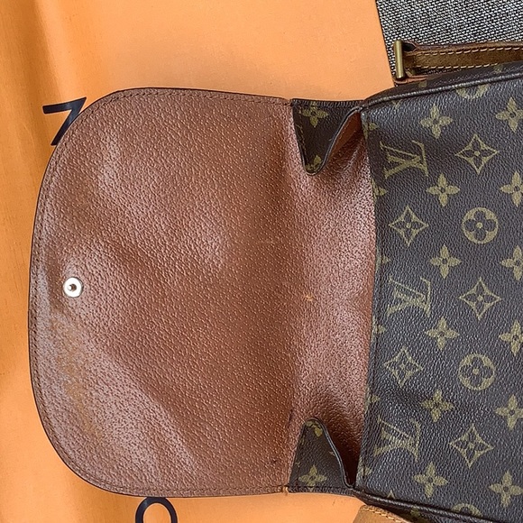 LOUIS VUITTON BAG - Picture 7 of 14
